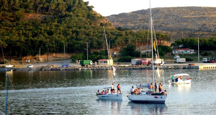 &Kappa;&alpha;&beta;ά&lambda;&alpha; &kappa;&alpha;&iota; &Theta;&epsilon;&sigma;&sigma;&alpha;&lambda;&omicron;&nu;ί&kappa;&eta; &theta;έ&lambda;&omicron;&upsilon;&nu; &tau;&eta; &Lambda;ή&mu;&nu;&omicron; &sigma;&tau;&alpha;&theta;&mu;ό &gamma;&iota;&alpha; &tau;&eta; &laquo;&Rho;&epsilon;&gamma;&kappa;ά&tau;&alpha; &Phi;&iota;&lambda;ί&alpha;&sigmaf;&raquo; &kappa;&alpha;&iota; &tau;&omicron; 2018!