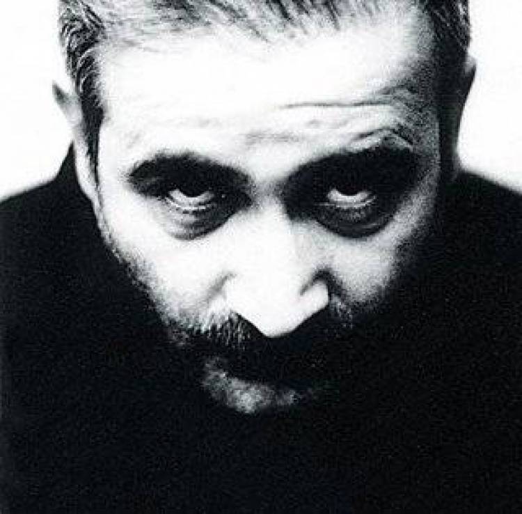 Απ’ τον Γκιωνάκη στον Λαζόπουλο