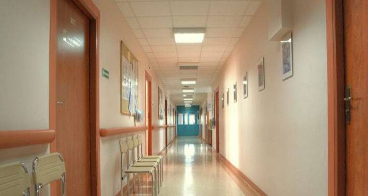 &Alpha;&pi;&epsilon;&rho;&gamma;ί&alpha; &sigma;&tau;&iota;&sigmaf; 8 &Iota;&omicron;&upsilon;&nu;ί&omicron;&upsilon; &gamma;&iota;&alpha; &tau;&omicron;&upsilon;&sigmaf; &epsilon;&rho;&gamma;&alpha;&zeta;ό&mu;&epsilon;&nu;&omicron;&upsilon;&sigmaf; &sigma;&tau;&alpha; &delta;&eta;&mu;ό&sigma;&iota;&alpha; &nu;&omicron;&sigma;&omicron;&kappa;&omicron;&mu;&epsilon;ί&alpha;