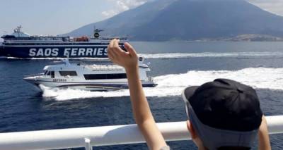 Έ&kappa;&pi;&tau;&omega;&tau;&eta; &eta; SAOS Ferries &alpha;&pi;ό &tau;&eta; &gamma;&rho;&alpha;&mu;&mu;ή &Alpha;&lambda;&epsilon;&xi;&alpha;&nu;&delta;&rho;&omicron;ύ&pi;&omicron;&lambda;&eta; &ndash; &Sigma;&alpha;&mu;&omicron;&theta;&rho;ά&kappa;&eta;