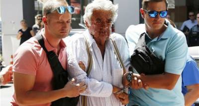 &Pi;έ&theta;&alpha;&nu;&epsilon; &omicron; &Theta;&rho;&alpha;&sigma;ύ&beta;&omicron;&upsilon;&lambda;&omicron;&sigmaf; &Lambda;&upsilon;&kappa;&omicron;&upsilon;&rho;έ&zeta;&omicron;&sigmaf;, &kappa;&alpha;&pi;&epsilon;&tau;ά&nu;&iota;&omicron;&sigmaf; &tau;&eta;&sigmaf; &nu;&alpha;&upsilon;&tau;&iota;&kappa;ή&sigmaf; &tau;&rho;&alpha;&gamma;&omega;&delta;ί&alpha;&sigmaf; &sigma;&tau;&eta;&nu; &Alpha;ί&gamma;&iota;&nu;&alpha;
