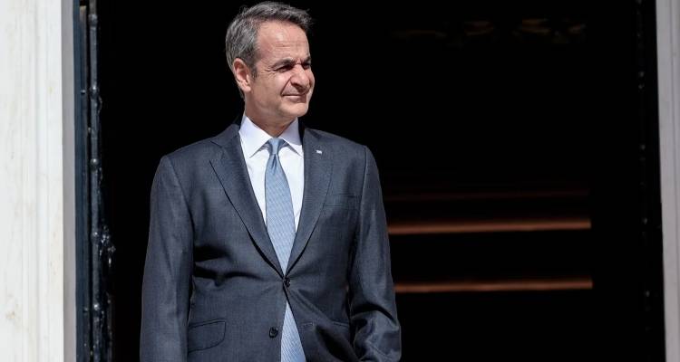 &Mu;&epsilon; &tau;&omicron; &beta;&lambda;έ&mu;&mu;&alpha; &sigma;&tau;&iota;&sigmaf; &delta;&eta;&mu;&omicron;&sigma;&kappa;&omicron;&pi;ή&sigma;&epsilon;&iota;&sigmaf; &eta; &Nu;&Delta; -&Sigma;&tau;&rho;&alpha;&tau;&eta;&gamma;&iota;&kappa;ή &delta;&iota;&mu;έ&tau;&omega;&pi;&omicron;&upsilon; &alpha;&pi;έ&nu;&alpha;&nu;&tau;&iota; &sigma;&epsilon; &Pi;&Alpha;&Sigma;&Omicron;&Kappa; &kappa;&alpha;&iota; &Tau;&sigma;ί&pi;&rho;&alpha;