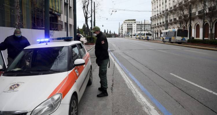 Απαγόρευση κυκλοφορίας: Εξετάζεται ο τριπλασιασμός των προστίμων
