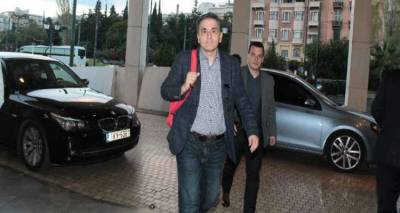 &Chi;&omega;&rho;ί&sigmaf; &sigma;&upsilon;&mu;&phi;&omega;&nu;ί&alpha; &sigma;&tau;&alpha; &mu;&epsilon;&gamma;ά&lambda;&alpha; &theta;έ&mu;&alpha;&tau;&alpha; &alpha;&nu;&alpha;&chi;&omega;&rho;&omicron;ύ&nu; &omicron;&iota; &delta;&alpha;&nu;&epsilon;&iota;&sigma;&tau;έ&sigmaf; &alpha;&pi;ό &tau;&eta;&nu; &Alpha;&theta;ή&nu;&alpha; | &Tau;&alpha; &alpha;&gamma;&kappa;ά&theta;&iota;&alpha;