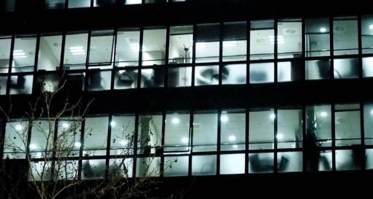 Κορωνοϊός: Αγώνας επιβίωσης για χιλιάδες επιχειρήσεις και εργαζομένους | Ερχεται ρευστότητα άνευ όρων