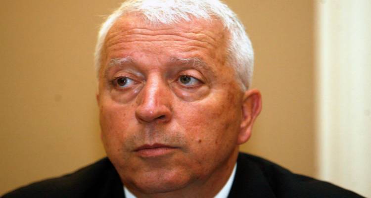 Κ. Μουτζούρης: «Η Περιφέρεια οφείλει να παρέμβει στο &quot;πάγωμα&quot; των εξετάσεων οδήγησης»