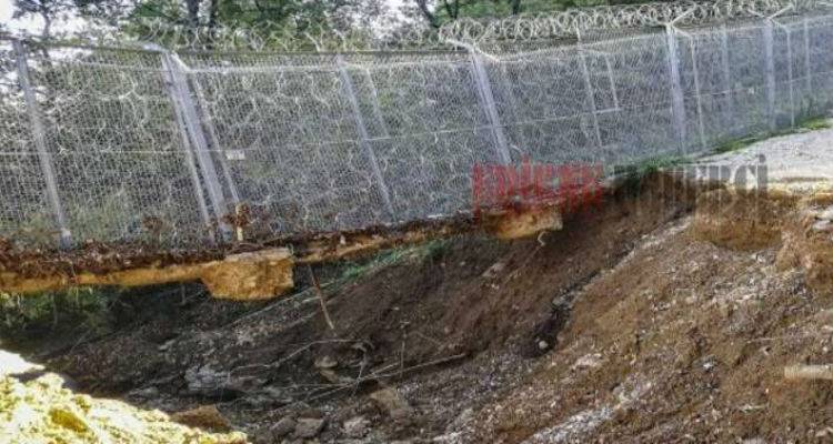 &Epsilon;&sigma;&kappa;&alpha;&psi;&alpha;&nu; &kappa;ά&tau;&omega; &alpha;&pi;ό &tau;&omicron;&nu; &phi;&rho;ά&kappa;&tau;&eta; &sigma;&tau;&omicron;&nu; &Epsilon;&beta;&rho;&omicron; -&Pi;έ&rho;&alpha;&sigma;&mu;&alpha; &gamma;&iota;&alpha; &pi;&rho;ό&sigma;&phi;&upsilon;&gamma;&epsilon;&sigmaf; &kappa;&alpha;&iota; &mu;&epsilon;&tau;&alpha;&nu;ά&sigma;&tau;&epsilon;&sigmaf; (&epsilon;&iota;&kappa;ό&nu;&alpha;)