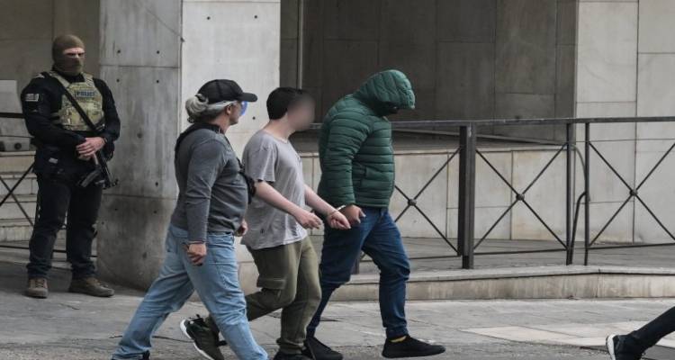 ΟΠΕΚΕΠΕ: Ενώπιον ανακριτή σήμερα η φερόμενη ως «αρχηγική ομάδα» | Προφυλακίστηκαν 4 από τους 12 συλληφθέντες που απολογήθηκαν χθες