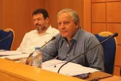 Κατεβάζουν ρολά οι δήμοι όλης της χώρας