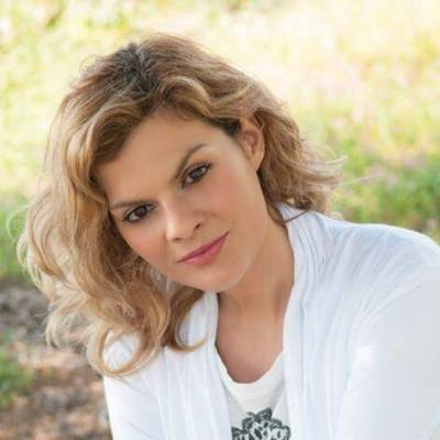 &Alpha;ύ&rho;&iota;&omicron; &Delta;&epsilon;&upsilon;&tau;έ&rho;&alpha; &eta; &pi;&alpha;&rho;&omicron;&upsilon;&sigma;ί&alpha;&sigma;&eta; &tau;&omicron;&upsilon; &beta;&iota;&beta;&lambda;ί&omicron;&upsilon; &tau;&eta;&sigmaf; &Mu;&alpha;&rho;ί&alpha;&sigmaf; &Lambda;&iota;ά&sigma;&kappa;&alpha; - &Mu;&alpha;&upsilon;&rho;ά&kappa;&eta; &laquo;&Mu;&eta; &mu;&omicron;&upsilon; &pi;&epsilon;&iota;&sigmaf; &tau;&omicron; &tau;έ&lambda;&omicron;&sigmaf;&raquo;