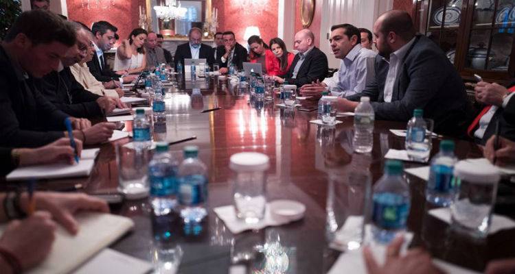 &Tau;&sigma;ί&pi;&rho;&alpha;&sigmaf;: &Sigma;&tau;ό&chi;&omicron;&sigmaf; &epsilon;&pi;&epsilon;&tau;&epsilon;ύ&chi;&theta;&eta;, &eta; &sigma;&upsilon;&mu;&phi;&omega;&nu;ί&alpha; &gamma;&iota;&alpha; &tau;&alpha; F-16 ή&tau;&alpha;&nu; &eta; &kappa;&alpha;&lambda;ύ&tau;&epsilon;&rho;&eta; &delta;&upsilon;&nu;&alpha;&tau;ή