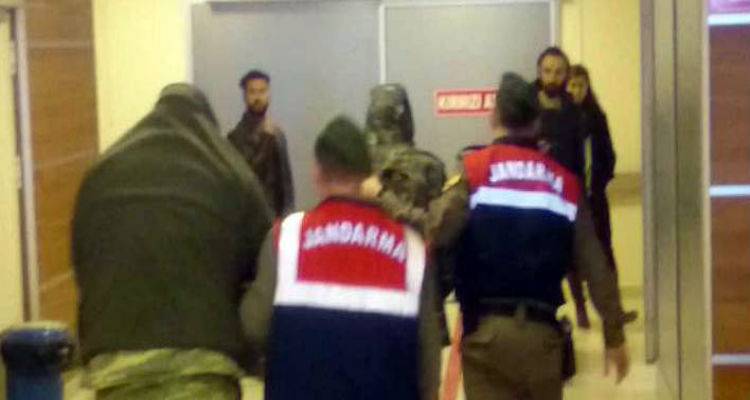 &Sigma;&upsilon;&lambda;&lambda;&alpha;&lambda;&eta;&tau;ή&rho;&iota;&omicron; &gamma;&iota;&alpha; &tau;&omicron;&upsilon;&sigmaf; &delta;ύ&omicron; &Epsilon;&lambda;&lambda;&eta;&nu;&epsilon;&sigmaf; &sigma;&tau;&rho;&alpha;&tau;&iota;&omega;&tau;&iota;&kappa;&omicron;ύ&sigmaf; &sigma;ή&mu;&epsilon;&rho;&alpha; &sigma;&tau;&eta;&nu; &Omicron;&rho;&epsilon;&sigma;&tau;&iota;ά&delta;&alpha;