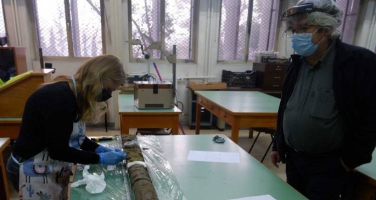 Μελέτη γεωλογικών πυρήνων από τη Λήμνο (photos &amp; video)