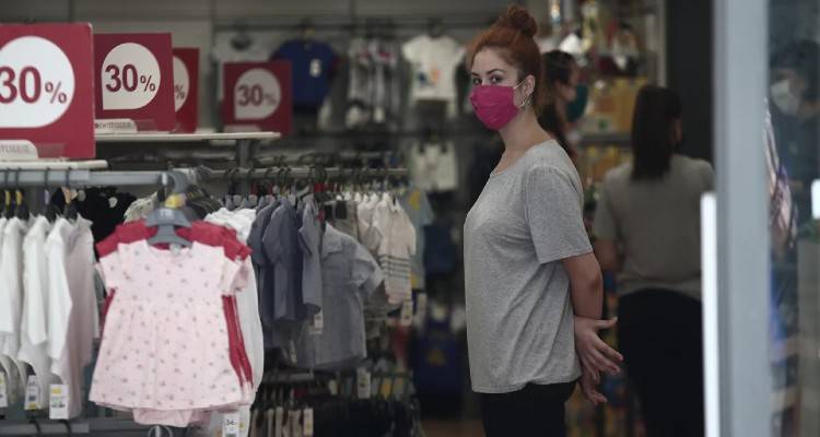 «Σεισμός» στην πλατφόρμα για την Επιστρεπτέα | Σε 48 ώρες 270.000 αιτήσεις, ο απαραίτητος όρος για να πάρει κανείς χρήματα