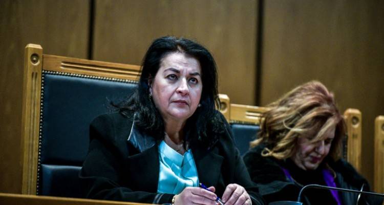 &Kappa;&alpha;&tau;&alpha;&delta;&iota;&kappa;ά&sigma;&tau;&eta;&kappa;&epsilon; &eta; &Chi;&rho;&upsilon;&sigma;ή &Alpha;&upsilon;&gamma;ή: &Epsilon;&nu;&omicron;&chi;&alpha; &tau;&alpha; &pi;&omicron;&lambda;&iota;&tau;&iota;&kappa;ά &sigma;&tau;&epsilon;&lambda;έ&chi;&eta; &gamma;&iota;&alpha; &delta;&iota;&epsilon;ύ&theta;&upsilon;&nu;&sigma;&eta; &epsilon;&gamma;&kappa;&lambda;&eta;&mu;&alpha;&tau;&iota;&kappa;ή&sigmaf; &omicron;&rho;&gamma;ά&nu;&omega;&sigma;&eta;&sigmaf;