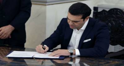 &Alpha;&pi;&lambda;&omicron;&pi;&omicron;&iota;&omicron;ύ&nu;&tau;&alpha;&iota; &kappa;&alpha;&iota; &mu;&epsilon;&tau;&omicron;&nu;&omicron;&mu;ά&zeta;&omicron;&nu;&tau;&alpha;&iota; &tau;&alpha; &upsilon;&pi;&epsilon;&rho;&upsilon;&pi;&omicron;&upsilon;&rho;&gamma;&epsilon;ί&alpha;