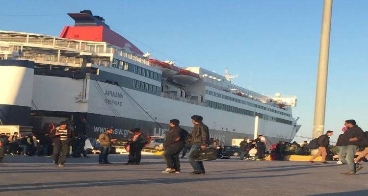 Ακυρώθηκε η μεταφορά των 500 μεταναστών στη Λήμνο