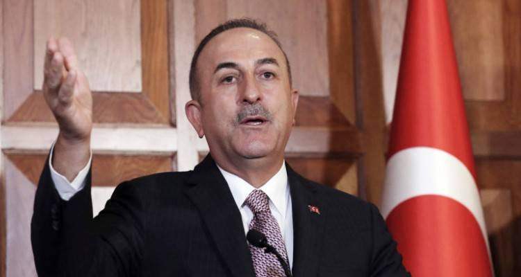 Τον χαβά του ο Τσαβούσογλου: Επιμένει στον όρο «Μακεδονία», σε μήνυμά του προς τα Σκόπια