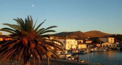 &Alpha;&upsilon;&tau;ή &eta; &nu;έ&alpha; &pi;&epsilon;&rho;&iota;&omicron;&chi;ή &tau;&eta;&sigmaf; &Mu;ύ&rho;&iota;&nu;&alpha;&sigmaf; &pi;&omicron;&upsilon; &mu;&pi;&omicron;&rho;&epsilon;ί &nu;&alpha; &sigma;&upsilon;&nu;&delta;&epsilon;&theta;&epsilon;ί &sigma;&tau;&omicron; &Beta;&iota;&omicron;&lambda;&omicron;&gamma;&iota;&kappa;ό