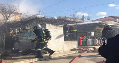 &Mu;&omicron;ύ&delta;&rho;&omicron;&sigmaf;: &laquo;&Epsilon;&lambda;ά&tau;&epsilon; &nu;&alpha; &sigma;&tau;ή&sigma;&omicron;&upsilon;&mu;&epsilon; &xi;&alpha;&nu;ά &tau;&omicron; &sigma;&pi;ί&tau;&iota;  &pi;&omicron;&upsilon; &kappa;ά&eta;&kappa;&epsilon;&raquo;