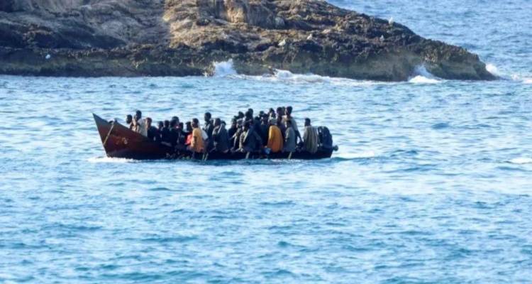 &Nu;έ&alpha; &laquo;&gamma;&rho;&alpha;&mu;&mu;ή&raquo; &sigma;&tau;&omicron; &Mu;&epsilon;&tau;&alpha;&nu;&alpha;&sigma;&tau;&epsilon;&upsilon;&tau;&iota;&kappa;ό &alpha;&pi;ό &tau;&eta;&nu; &Epsilon;&Epsilon;: &Tau;&iota; &epsilon;ί&nu;&alpha;&iota; &tau;&alpha; return hubs | &Tau;&iota; &alpha;&lambda;&lambda;ά&zeta;&epsilon;&iota; &sigma;&tau;&eta;&nu; &Epsilon;&lambda;&lambda;ά&delta;&alpha;