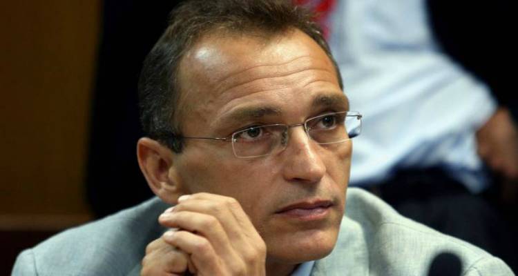 &Pi;&omicron;&iota;&nu;&iota;&kappa;ή &delta;ί&omega;&xi;&eta; &sigma;&epsilon; &beta;ά&rho;&omicron;&sigmaf; &tau;&omicron;&upsilon; &Lambda;&epsilon;&omega;&nu;ί&delta;&alpha; &Mu;&pi;ό&mu;&pi;&omicron;&lambda;&alpha;