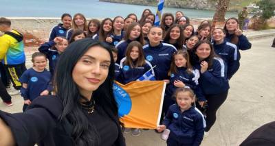 &Sigma;&tau;&eta; &Lambda;έ&sigma;&beta;&omicron; &gamma;&iota;&alpha; &delta;&upsilon;&omicron; &alpha;&nu;&alpha;&mu;&epsilon;&tau;&rho;ή&sigma;&epsilon;&iota;&sigmaf; &omicron; &Alpha;&epsilon;&tau;ό&sigmaf; &Lambda;ή&mu;&nu;&omicron;&upsilon;