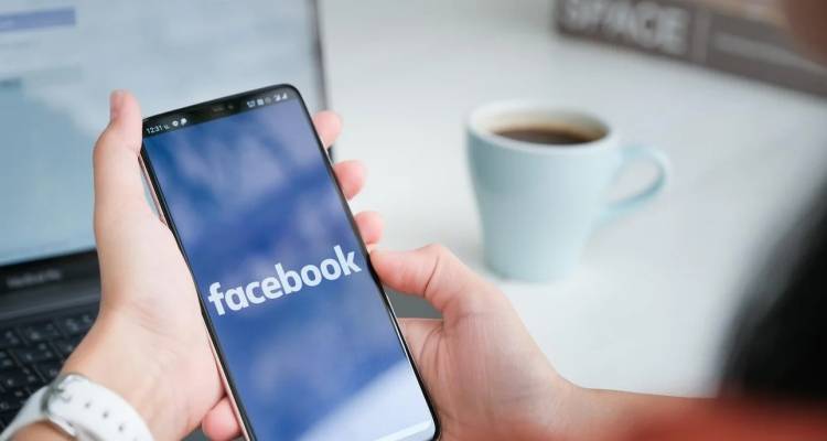 A&nu;&alpha;&phi;&omicron;&rho;έ&sigmaf; &chi;&rho;&eta;&sigma;&tau;ώ&nu; &gamma;&iota;&alpha; &pi;&rho;&omicron;&beta;&lambda;ή&mu;&alpha;&tau;&alpha; &sigma;&tau;&omicron; Facebook -&Delta;&epsilon;&nu; &phi;&omicron;&rho;&tau;ώ&nu;&epsilon;&iota; &sigma;&tau;&omicron;&upsilon;&sigmaf; &upsilon;&pi;&omicron;&lambda;&omicron;&gamma;&iota;&sigma;&tau;έ&sigmaf;
