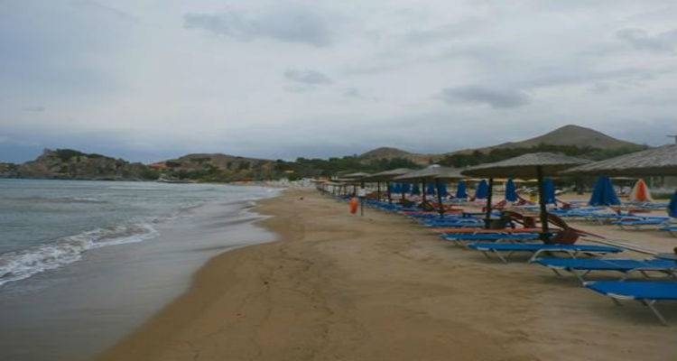 &Alpha;&pi;&omicron;&chi;&omega;&rho;&epsilon;ί &eta; &laquo;&Mu;έ&delta;&omicron;&upsilon;&sigma;&alpha;&raquo; &alpha;&pi;ό &tau;&eta; &Lambda;ή&mu;&nu;&omicron; (mp3)