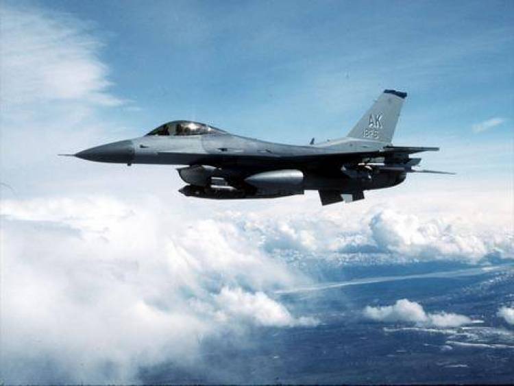 &Nu;έ&alpha; &tau;&omicron;&upsilon;&rho;&kappa;&iota;&kappa;ή &pi;&rho;ό&kappa;&lambda;&eta;&sigma;&eta; | F-16 &kappa;&alpha;&tau;&alpha;&delta;ί&omega;&xi;&alpha;&nu; &epsilon;&lambda;&lambda;&eta;&nu;&iota;&kappa;ό &alpha;&epsilon;&rho;&omicron;&sigma;&kappa;ά&phi;&omicron;&sigmaf; &pi;&rho;&iota;&nu; &alpha;&nu;&alpha;&chi;&alpha;&iota;&tau;&iota;&sigma;&tau;&omicron;ύ&nu;