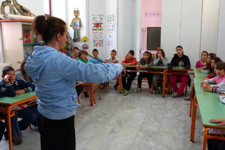 &Tau;&omicron; &mu;&omicron;&upsilon;&sigma;&iota;&kappa;ό &epsilon;&rho;&gamma;&alpha;&sigma;&tau;ή&rho;&iota; &Lambda;&iota;&beta;&alpha;&delta;&omicron;&chi;&omega;&rho;ί&omicron;&upsilon; &alpha;&nu;&omicron;ί&gamma;&epsilon;&iota; &kappa;&alpha;&iota; &phi;έ&tau;&omicron;&sigmaf; &tau;&iota;&sigmaf; &pi;ό&rho;&tau;&epsilon;&sigmaf; &tau;&omicron;&upsilon;