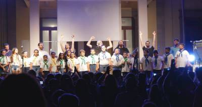 &Xi;&epsilon;&kappa;ί&nu;&eta;&sigma;&alpha;&nu; &omicron;&iota; &epsilon;&gamma;&gamma;&rho;&alpha;&phi;έ&sigmaf; &sigma;&tau;&eta;&nu; &pi;&alpha;&iota;&delta;&iota;&kappa;ή &ndash; &nu;&epsilon;&alpha;&nu;&iota;&kappa;ή &chi;&omicron;&rho;&omega;&delta;ί&alpha; &Delta;ή&mu;&omicron;&upsilon; &Lambda;ή&mu;&nu;&omicron;&upsilon;